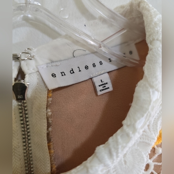 Endless Rose Long Sleeved Lace Mini Dress Large Collar Crochet Lace Yellow White - Picture 9 of 9